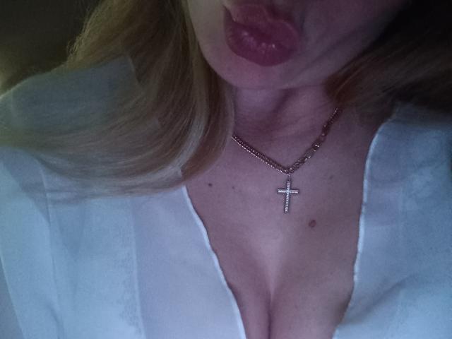 DanielaAdore - Camera khiêu dâm &amp; quyến rũ trực tiếp - 18789454