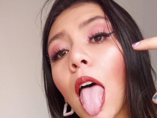 RebeccaSimmons - Live porn &amp; sex cam - 18790670