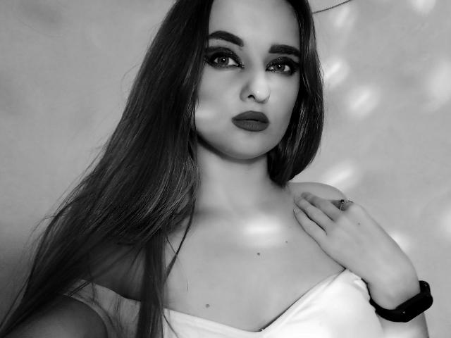 KariMillie - Live porn &amp; sex cam - 18790914