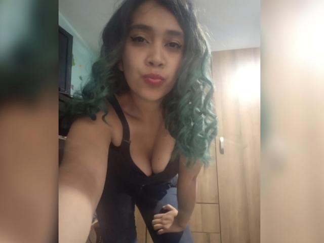 RachelMontes - Live porn &amp; sex cam - 18792670