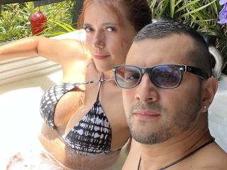 DomenikAndKara - Live porn &amp; sex cam - 18796522