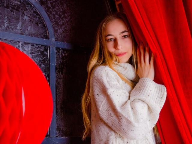 SoniaFugors - Live porn &amp; sex cam - 18798686