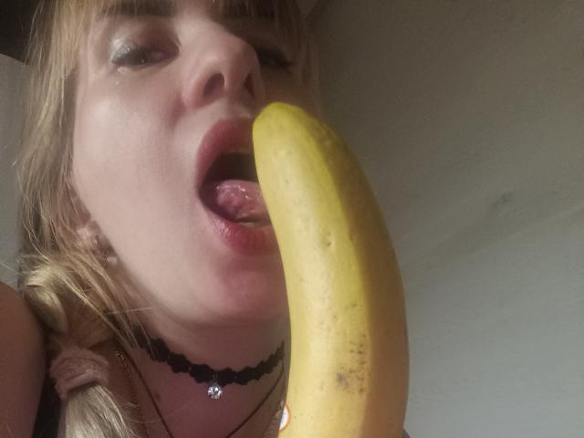 DanielaAdore - Sexe cam en vivo - 18798914