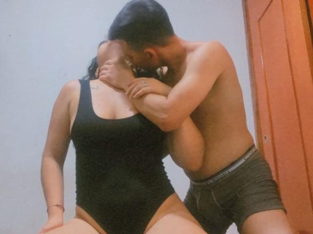 CoupleNoLimits - Sexe cam en vivo - 18800274
