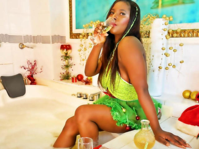 MollyGoldenn - Sexe cam en vivo - 18800562