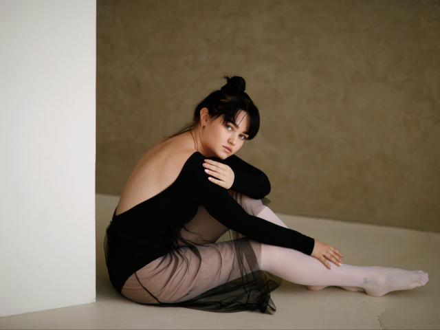 SofiaJohanes - Camera khiêu dâm &amp; quyến rũ trực tiếp - 18802918