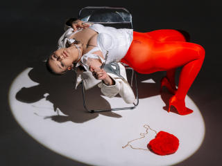 SaraOswald - Live porn &amp; sex cam - 18803818