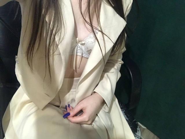 Fellinia - Live porn &amp; sex cam - 18809838