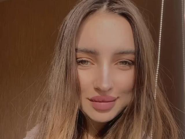 LisaAlisia - Live porn &amp; sex cam - 18810690