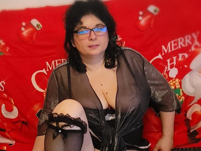 HotAndSexyMature - Live porn &amp; sex cam - 18812282