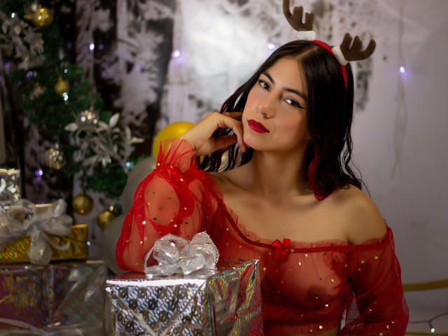 JuliaGarciax - Live porn &amp; sex cam - 18812370