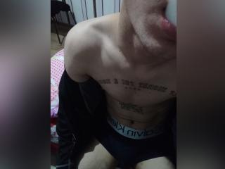 HotPuff - Live porn &amp; sex cam - 18814314