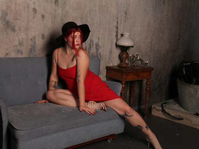 AmberGardner - Live porn &amp; sex cam - 18816958