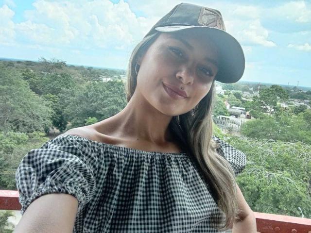 LucianaDeivys - Live porn &amp; sex cam - 18820474