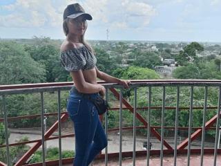 LucianaDeivys - Live porn &amp; sex cam - 18820478