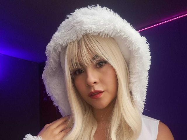 GemaLilcon - Live porn &amp; sex cam - 18822038