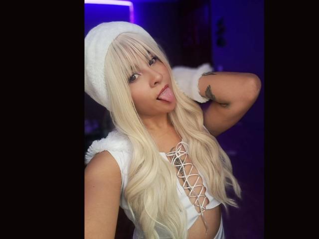 GemaLilcon - Live porn &amp; sex cam - 18822398