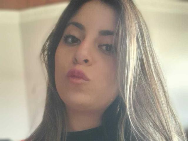 EvangelynaZv - Live porn &amp; sex cam - 18823662