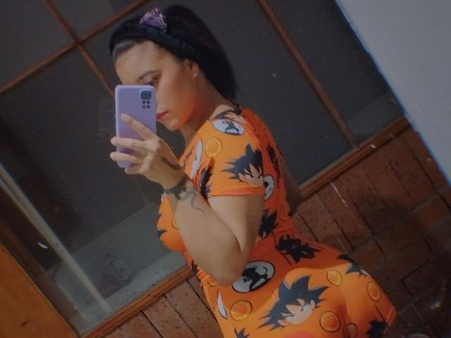 LorenaStevens - Élő pornó és szexkamera - 18825266