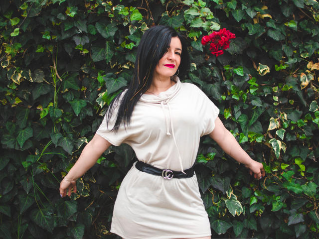 SophiaCruz - сексуальная веб-камера в реальном времени - 18829774