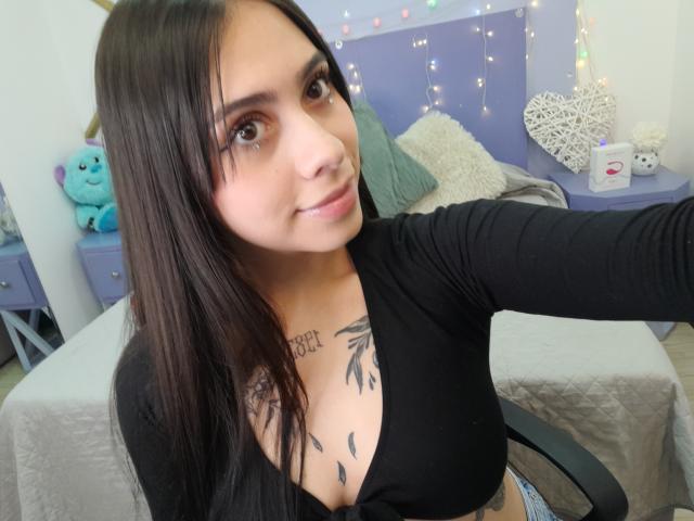 ChanelDeRosee - Live porn &amp; sex cam - 18831126