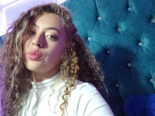 ViviBella - Live porn &amp; sex cam - 18833498