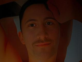 AdamJ - Live porn &amp; sex cam - 18835578