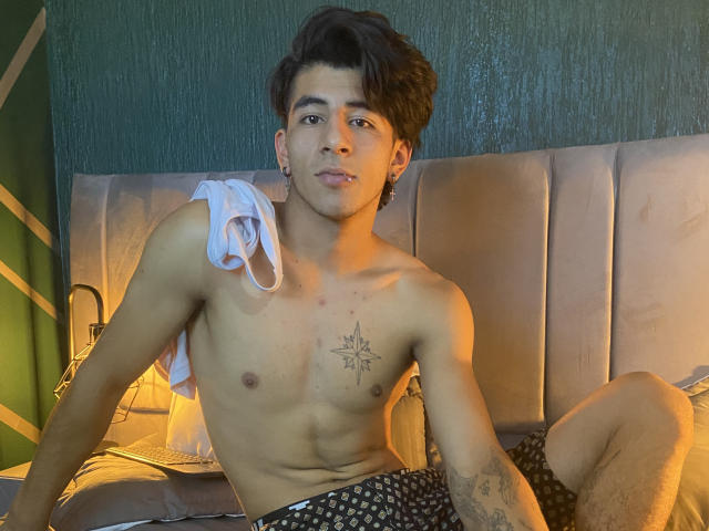 ThiagoLenon - Live porn &amp; sex cam - 18835650