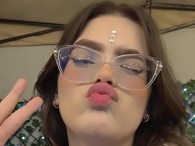 KimSummer - Live porn &amp; sex cam - 18839078