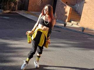 YenniferMarshall - сексуальная веб-камера в реальном времени - 18840442