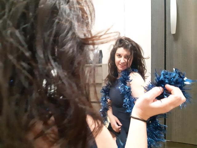 LaFrancaiseJessy - Live porn &amp; sex cam - 18840994