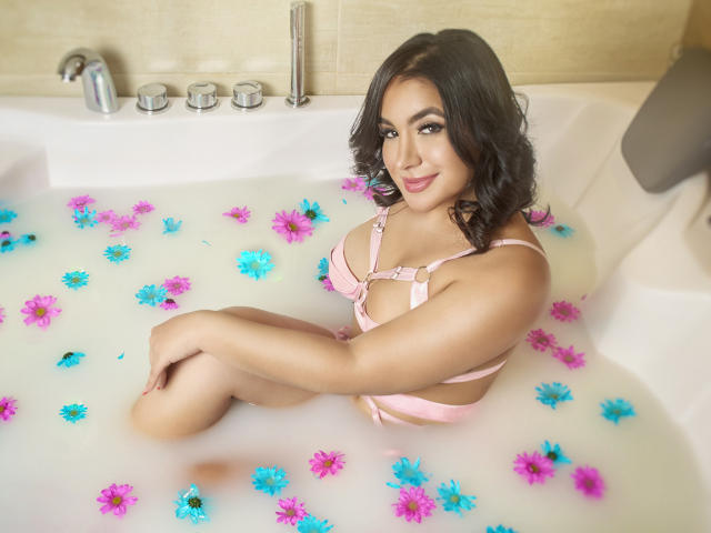 MaraxMills - Live porn &amp; sex cam - 18844090