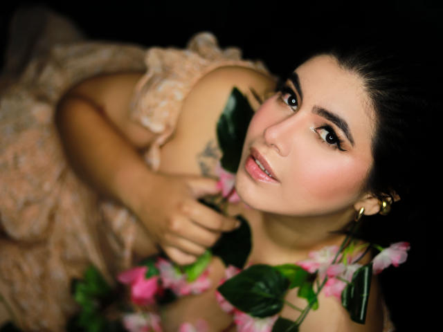 AnnikaRose - Live porn &amp; sex cam - 18845174