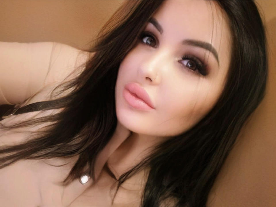 LisaTaylors - Live porn &amp; sex cam - 18846390