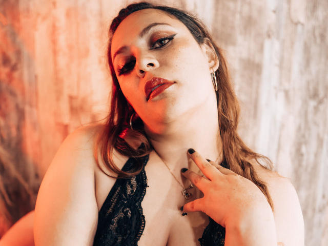 BiiancaCos - Live porn &amp; sex cam - 18847078