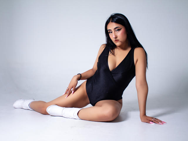 ElaRoose - сексуальная веб-камера в реальном времени - 18849194