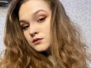 KrystalKiss - сексуальная веб-камера в реальном времени - 18851162