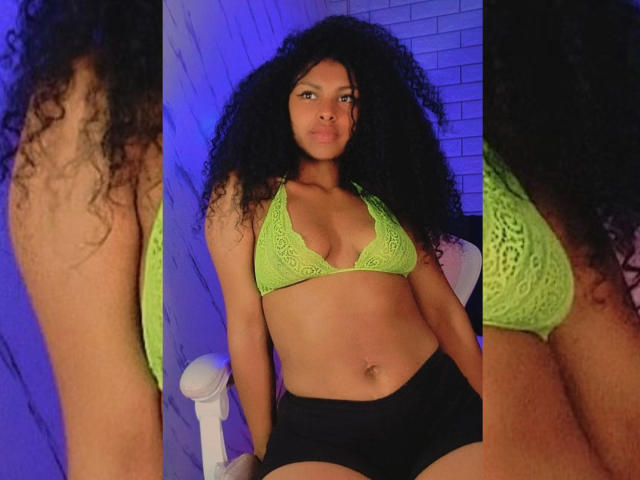 EmmaRiicco - Live porno og sexkamera - 18851738