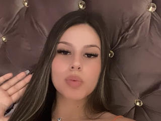 Giiuliveira - сексуальная веб-камера в реальном времени - 18853510