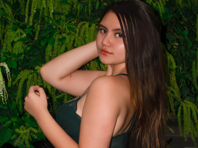 AbbyyCollins - Live porn &amp; sex cam - 18855318