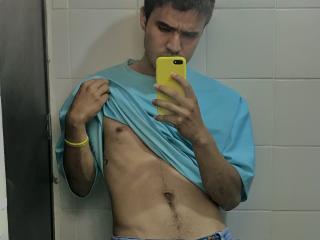 AlexKinter - Live porn &amp; sex cam - 18862214