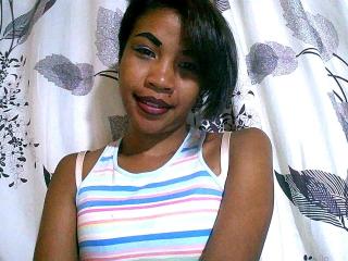 Larrynha - Live porn &amp; sex cam - 18862602