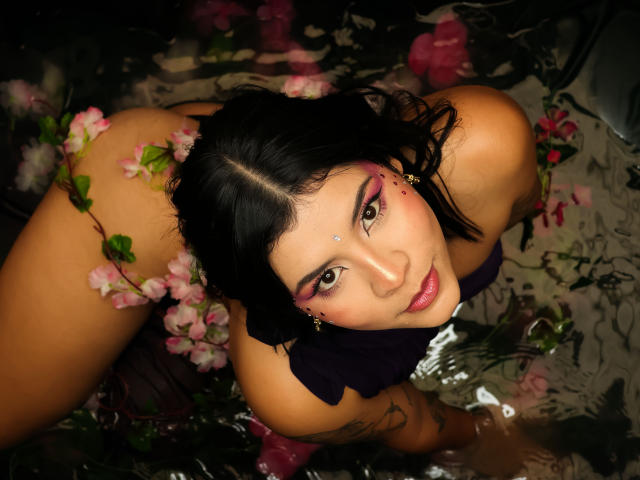 KatyGrey - ライブポルノ&amp;セックスカム - 18863474