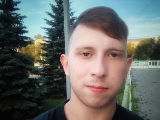 LarryHero - Live porn &amp; sex cam - 18864718