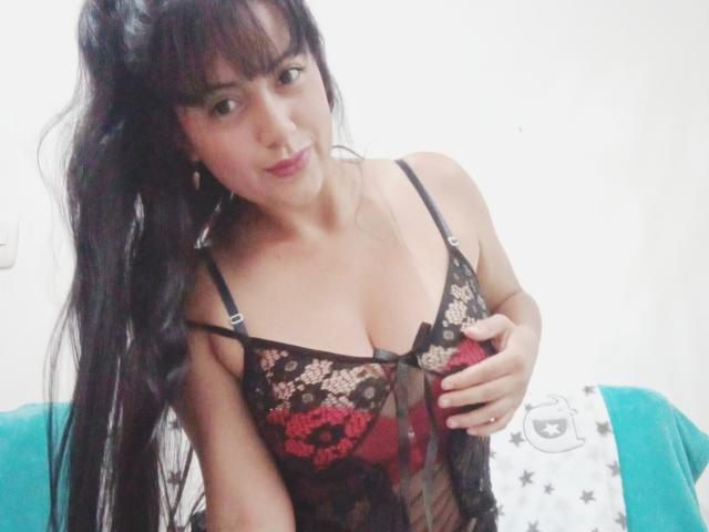 LanaLorens - Live sexe cam - 18867646