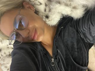 FantasyMonica - Live porno og sexkamera - 18872182