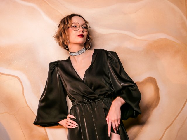 FunnyLove69 - Live porn &amp; sex cam - 18872362