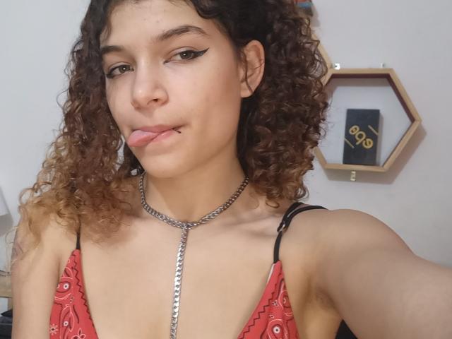 WendyBeckerX - Live porn &amp; sex cam - 18881126