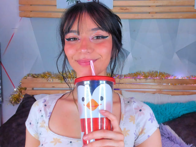 LindaWatsong - Live porn &amp; sex cam - 18882346