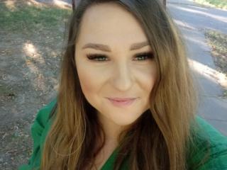 IsabelleFlowers - сексуальная веб-камера в реальном времени - 18884446